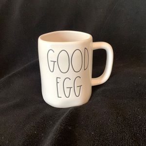 Rae Dunn mug